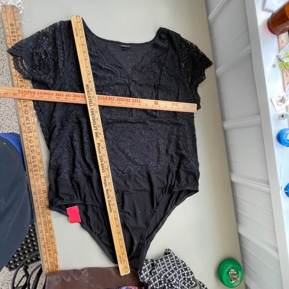 Torrid Bodysuit Size 5X Short Sleeve Lace VNeck Casual Nylon Black Cocktail - Picture 8 of 8